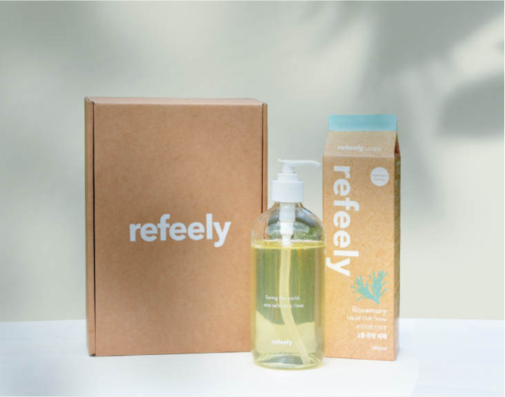refeely와 패커티브의 협업 작품